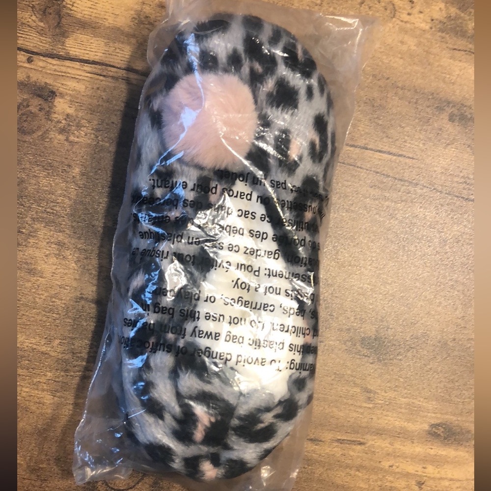 Maurices Slipper Socks
